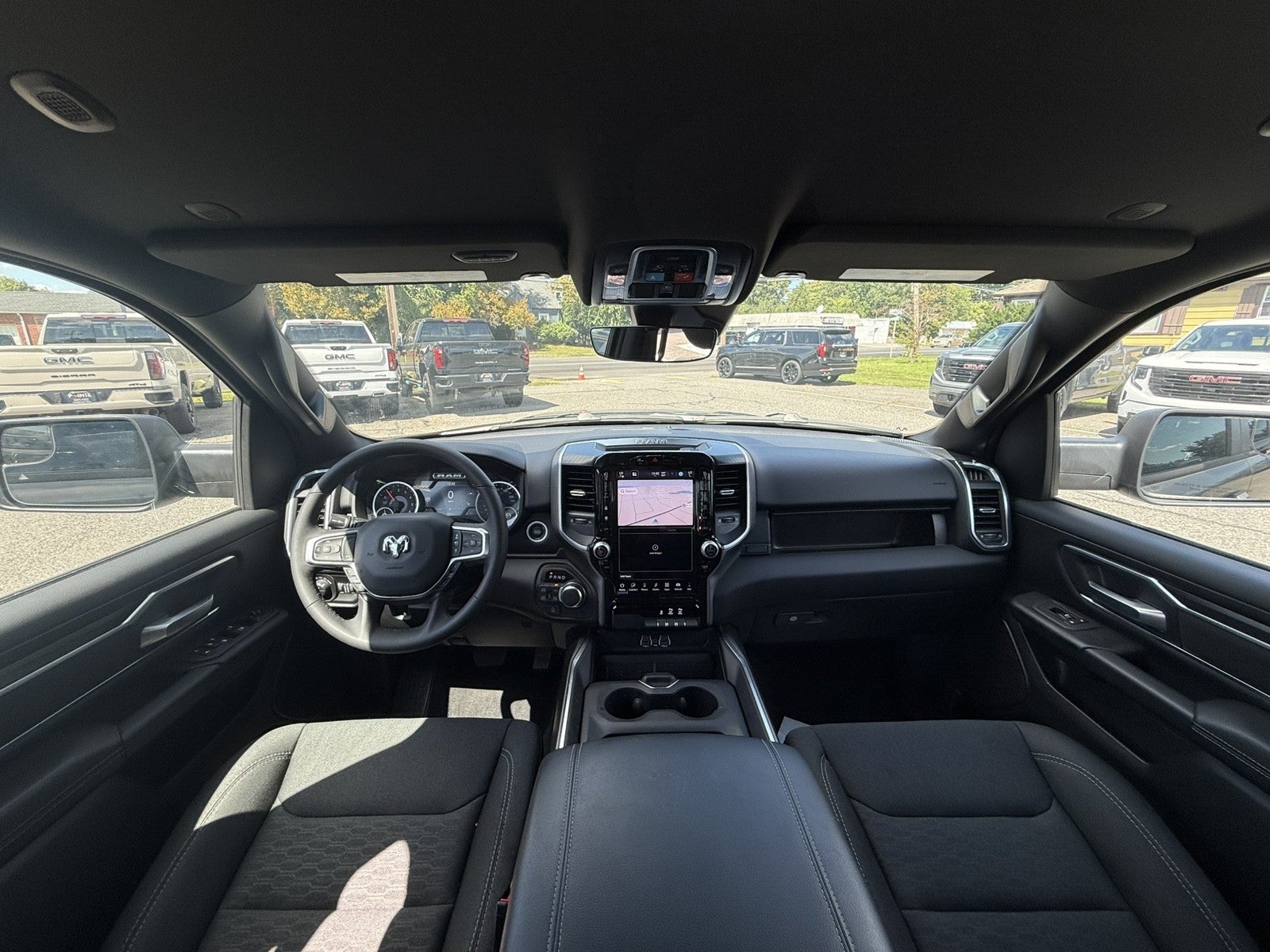 2026 RAM 1500 Big Horn Crew Cab 4x4 5'7" Box
