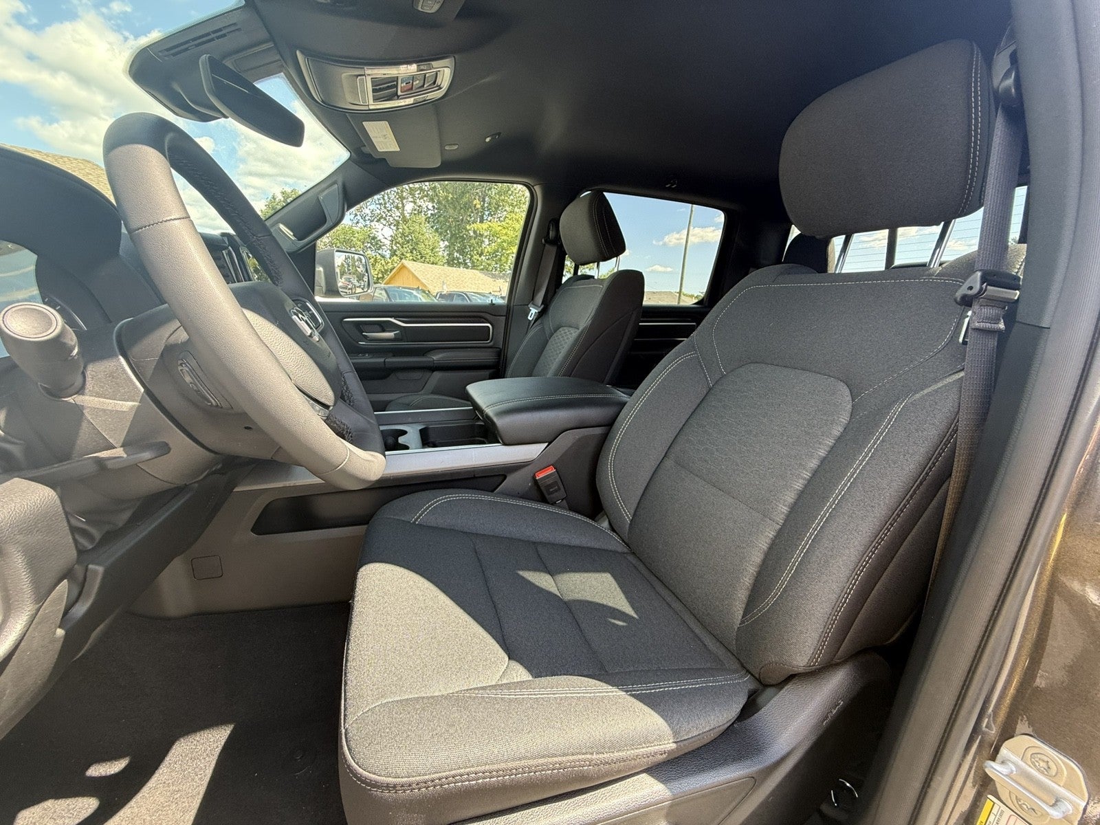 2026 RAM 1500 Big Horn Crew Cab 4x4 5'7" Box