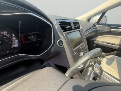 2014 Ford Fusion Titanium Hybrid