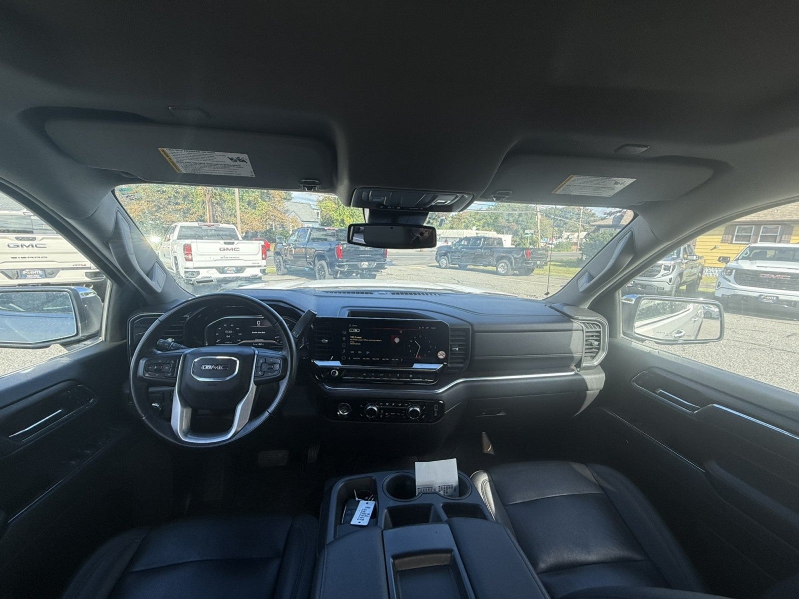 2024 GMC Sierra 1500 SLT