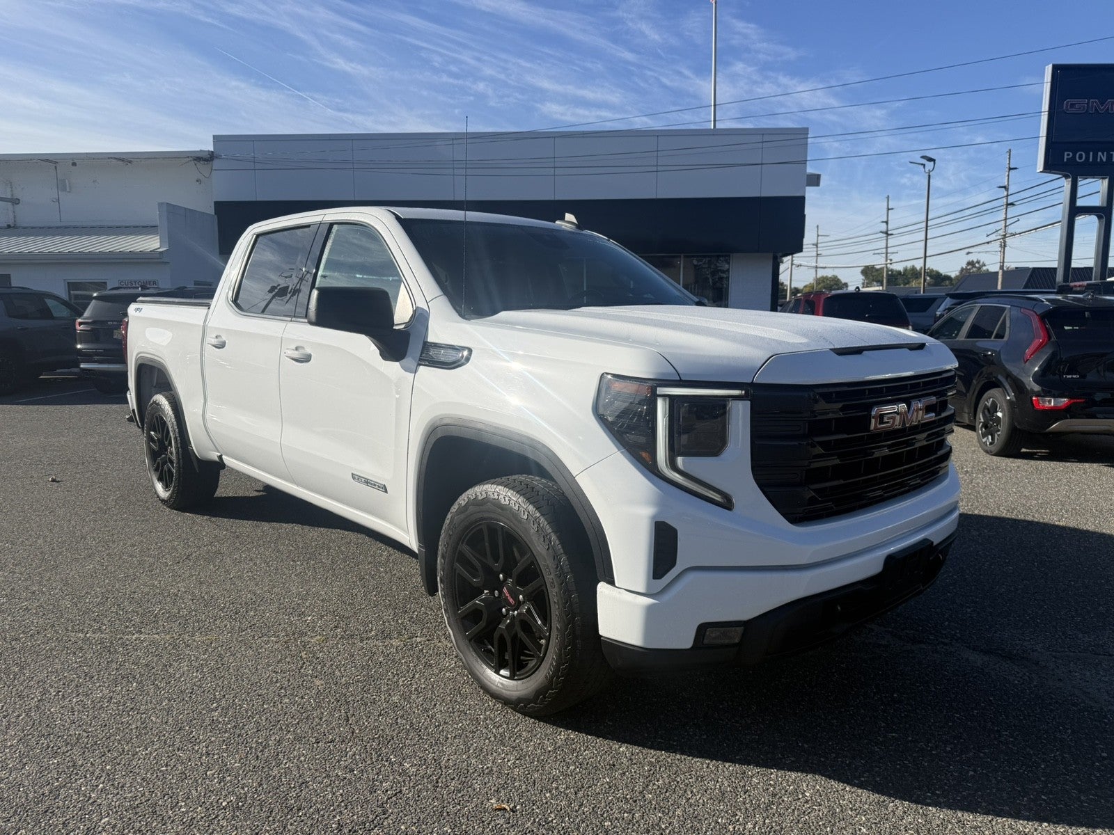 2023 GMC Sierra 1500 Elevation