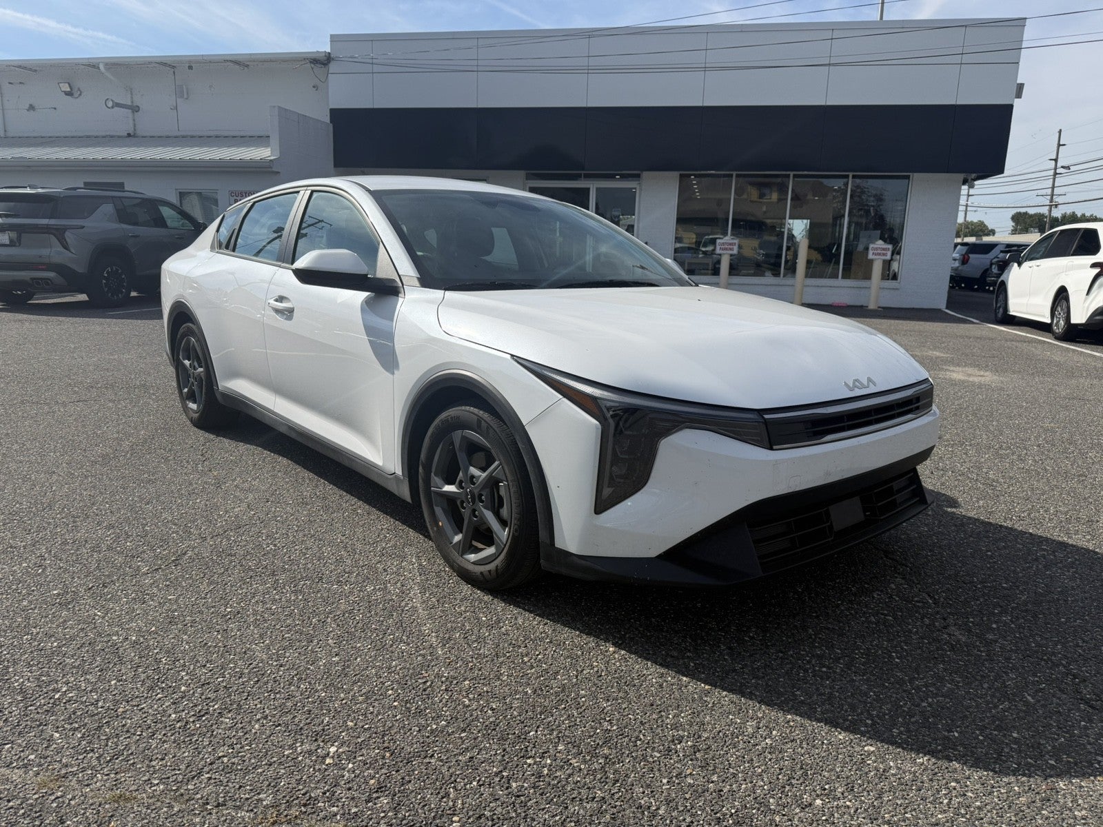 2025 Kia K4 LXS