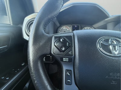 2016 Toyota Tacoma SR