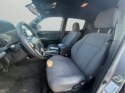 2016 Toyota Tacoma SR