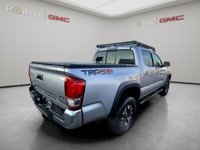 2016 Toyota Tacoma SR