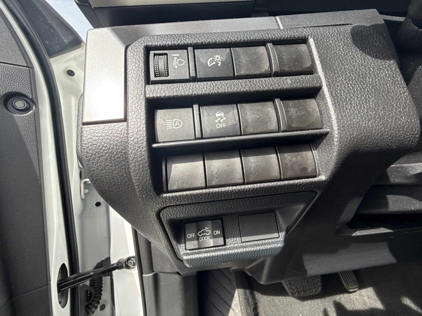2025 Toyota Tacoma 4WD SR