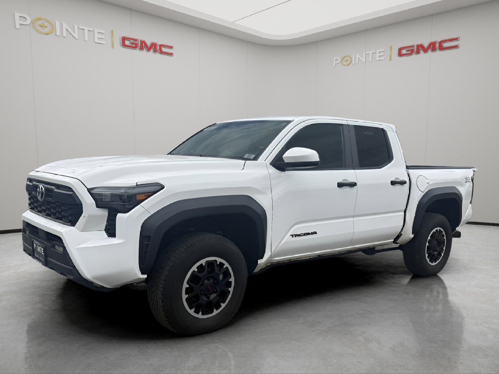2024 Toyota Tacoma 4WD SR5