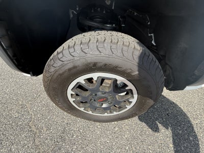 2024 Toyota Tacoma 4WD SR5