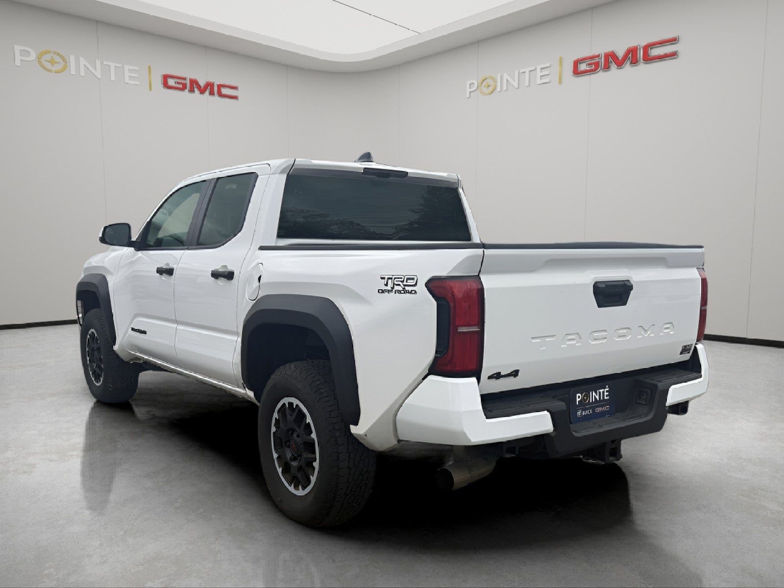 2024 Toyota Tacoma 4WD SR5