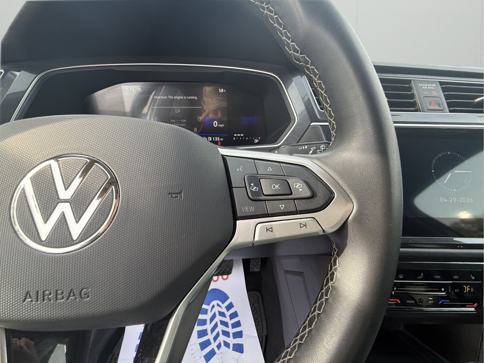 2024 Volkswagen Tiguan SE