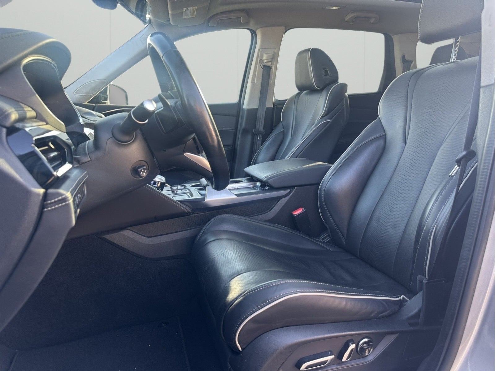 2023 Acura MDX w/Advance Package