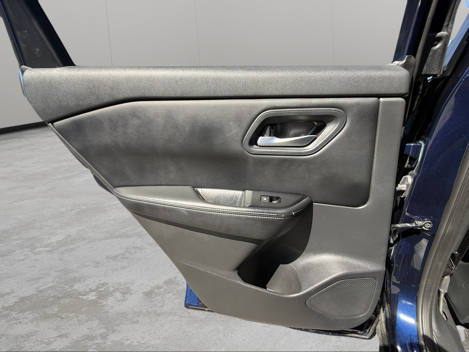 2025 Nissan Rogue SV FWD