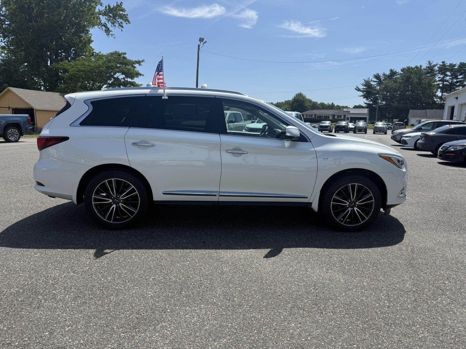 Used 2019 INFINITI QX60 LUXE with VIN 5N1DL0MM5KC517197 for sale in Penns Grove, NJ