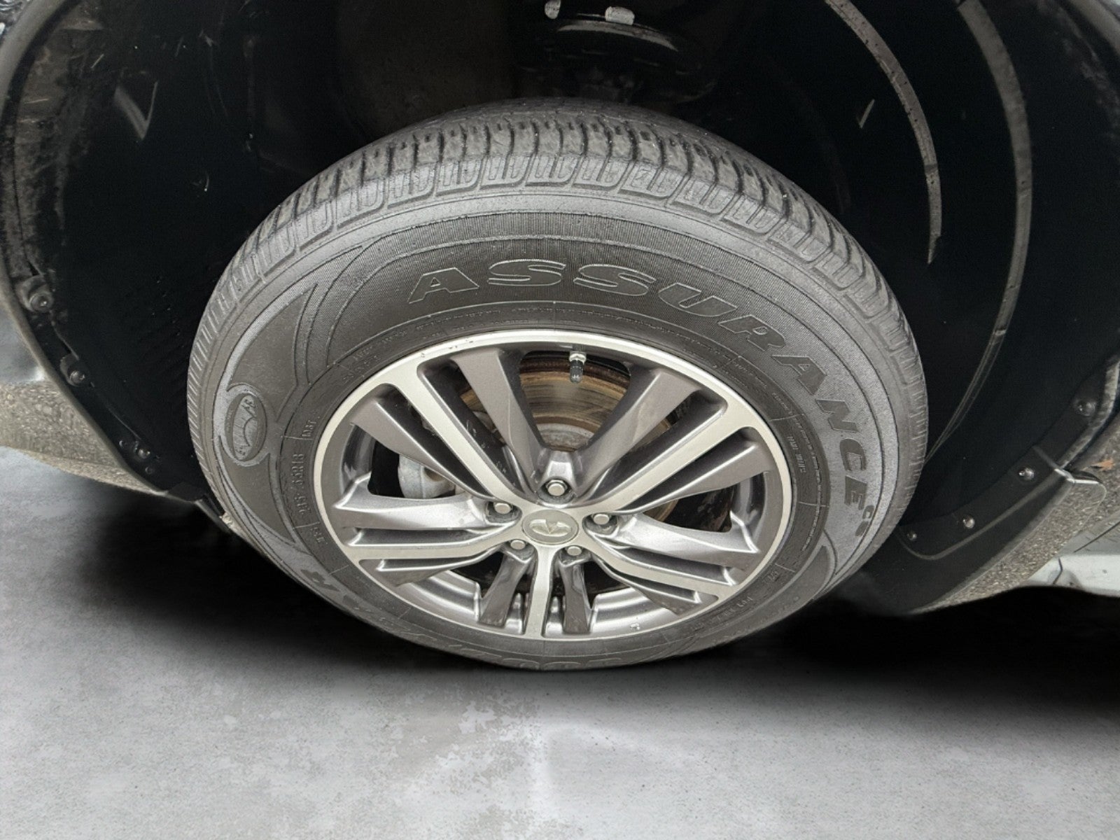 2017 INFINITI QX60 Base