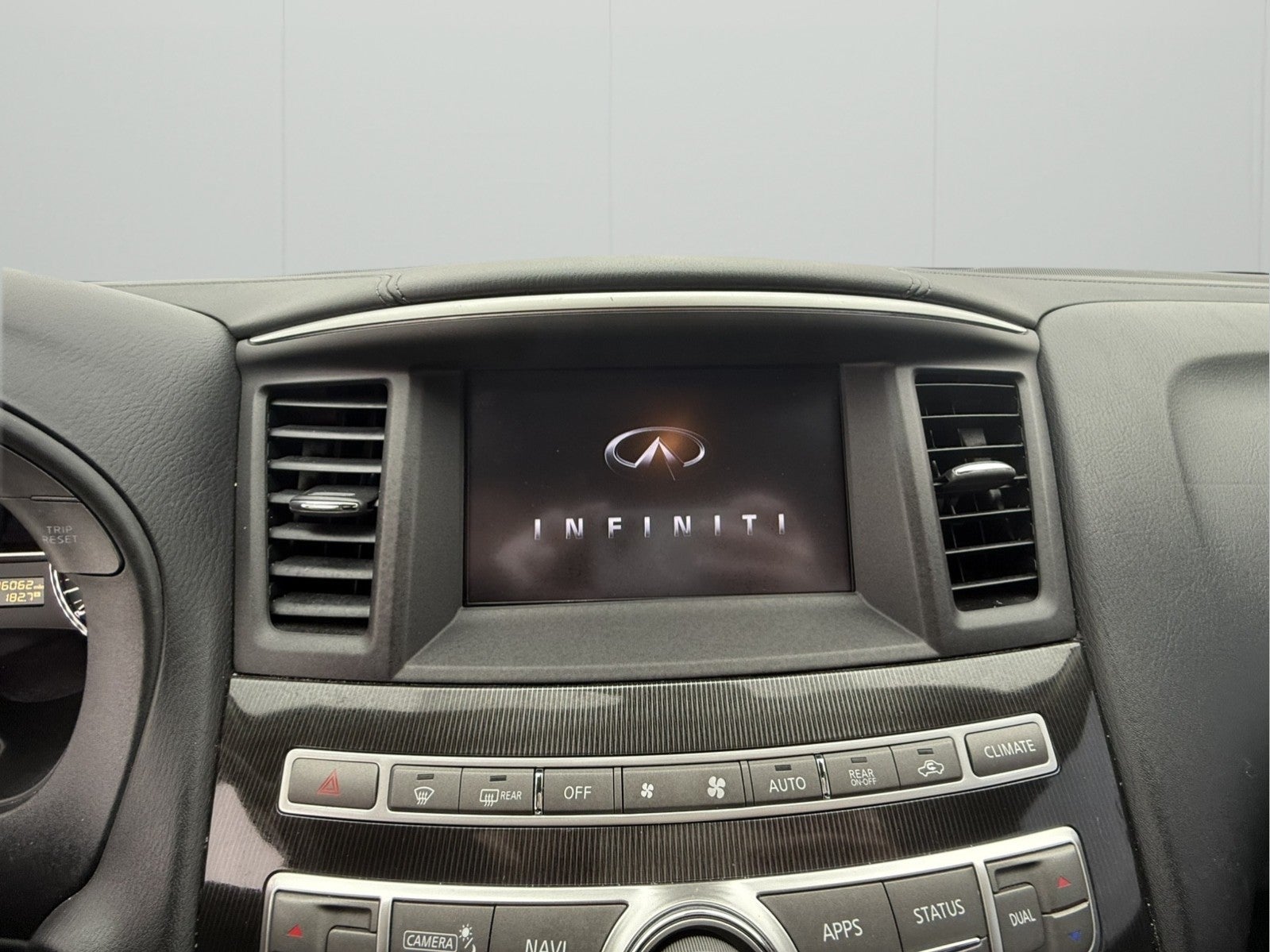 2017 INFINITI QX60 Base