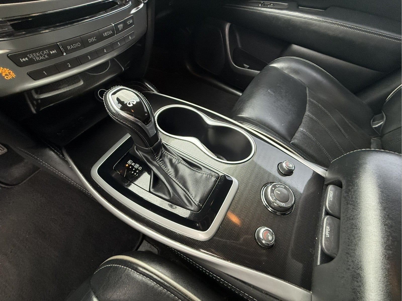 2017 INFINITI QX60 Base