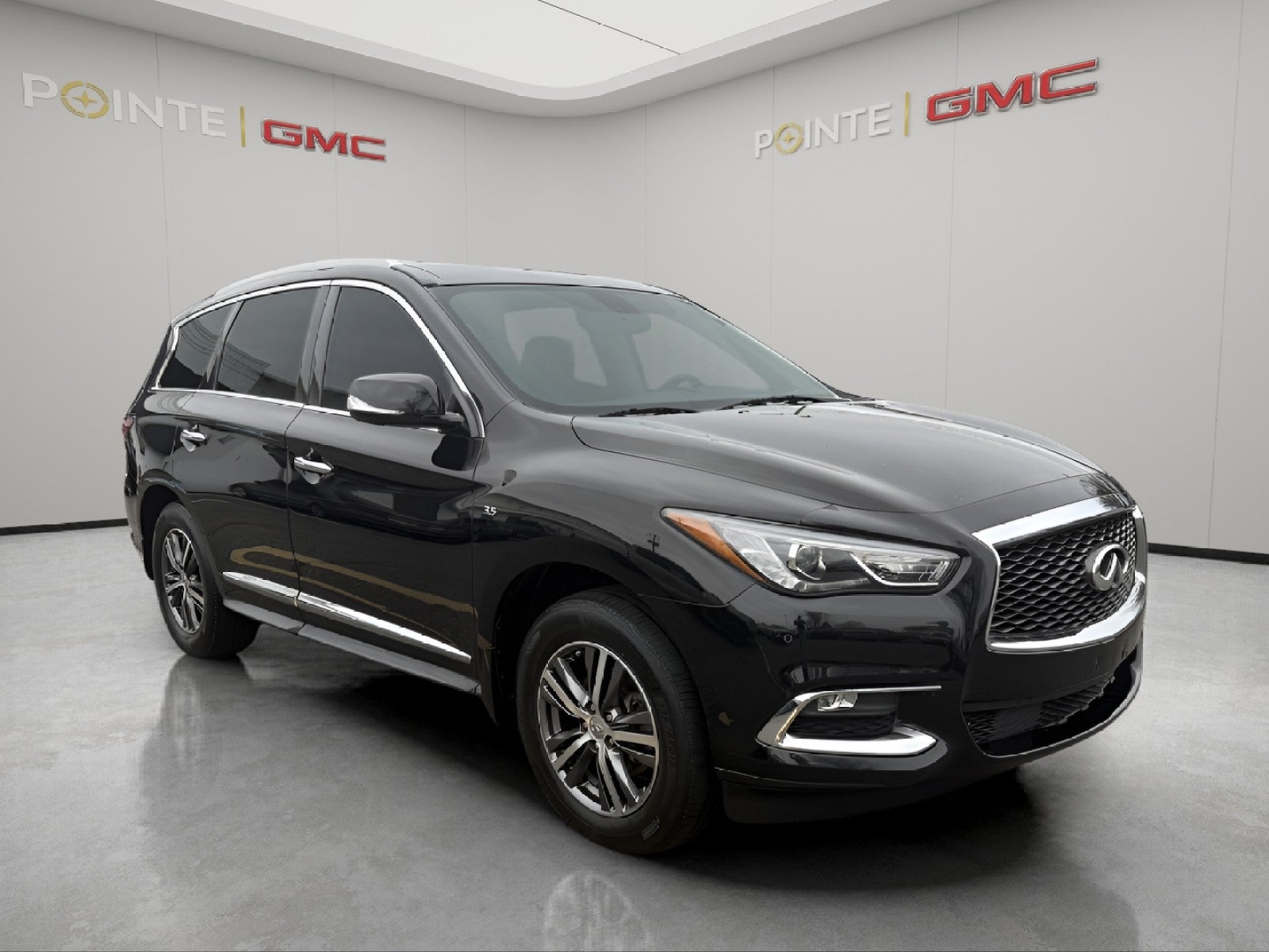 2017 INFINITI QX60 Base