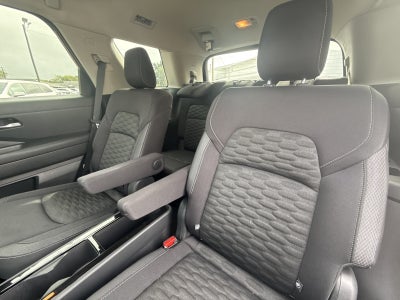2022 Nissan Pathfinder SV 4WD