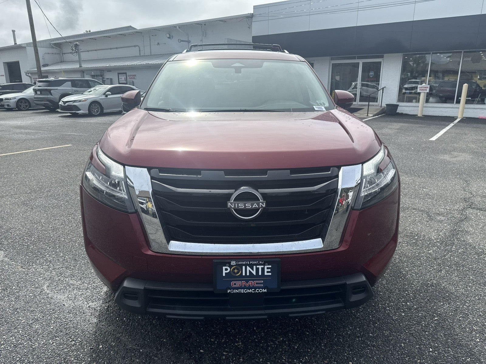 2022 Nissan Pathfinder SV 4WD