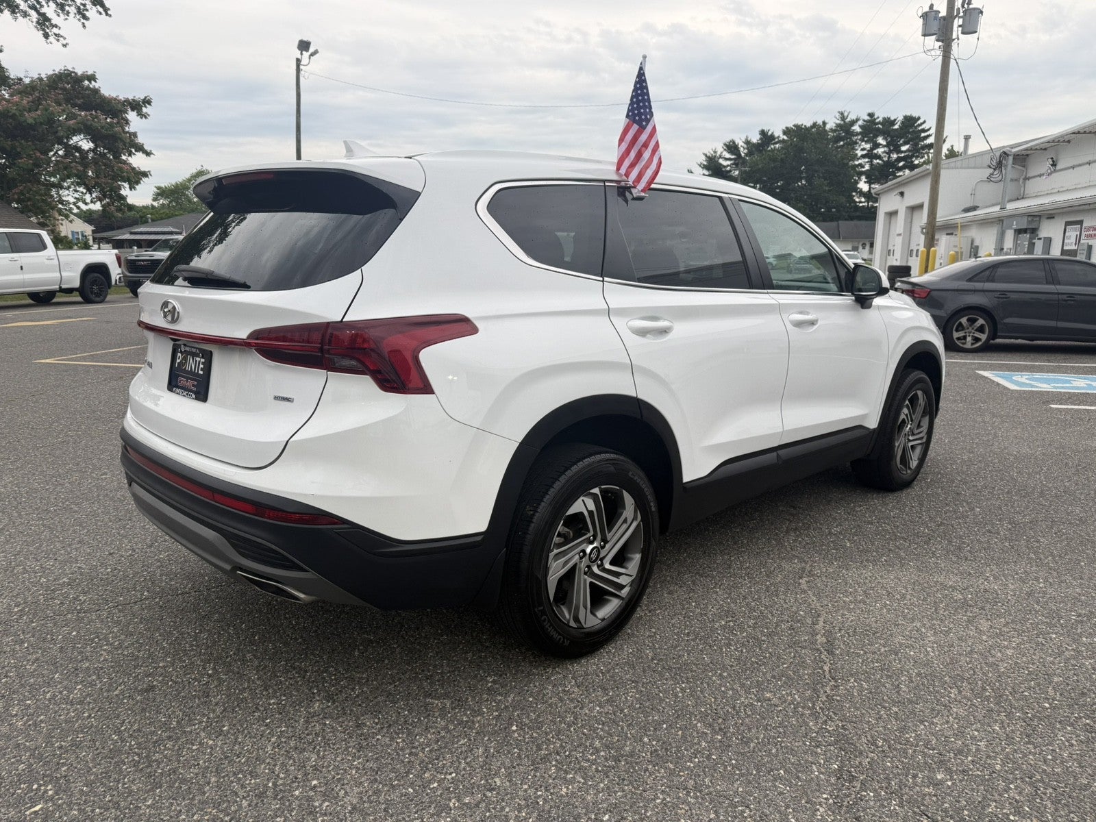 2023 Hyundai Santa Fe SE