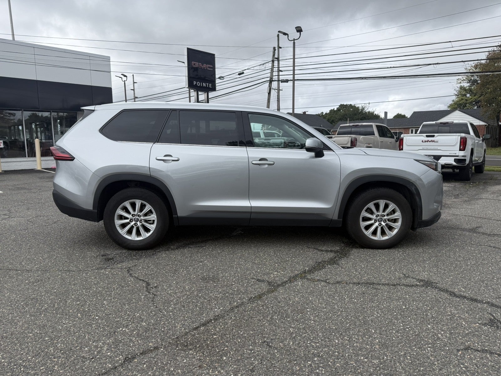 2025 Toyota Grand Highlander XLE