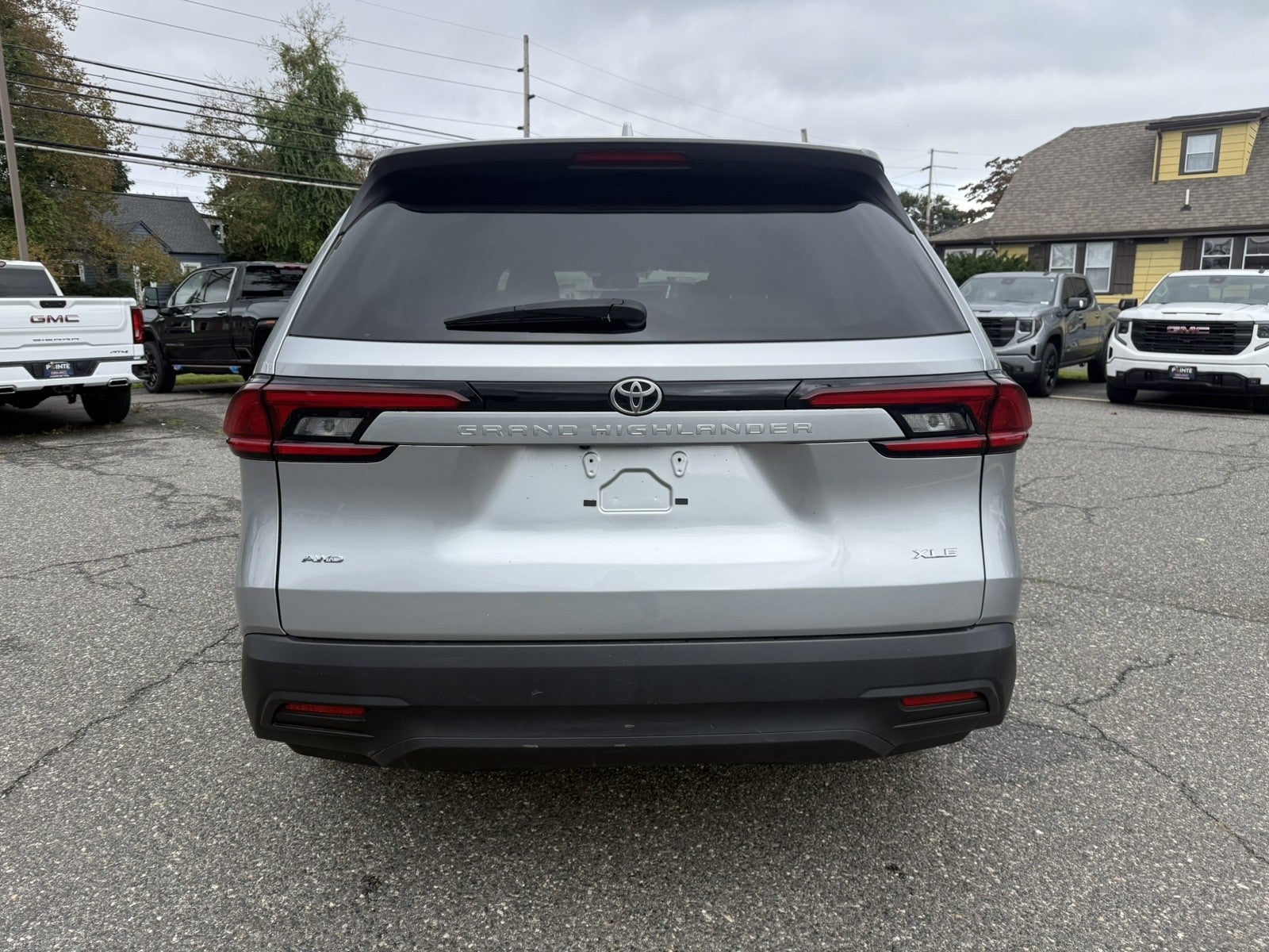 2025 Toyota Grand Highlander XLE