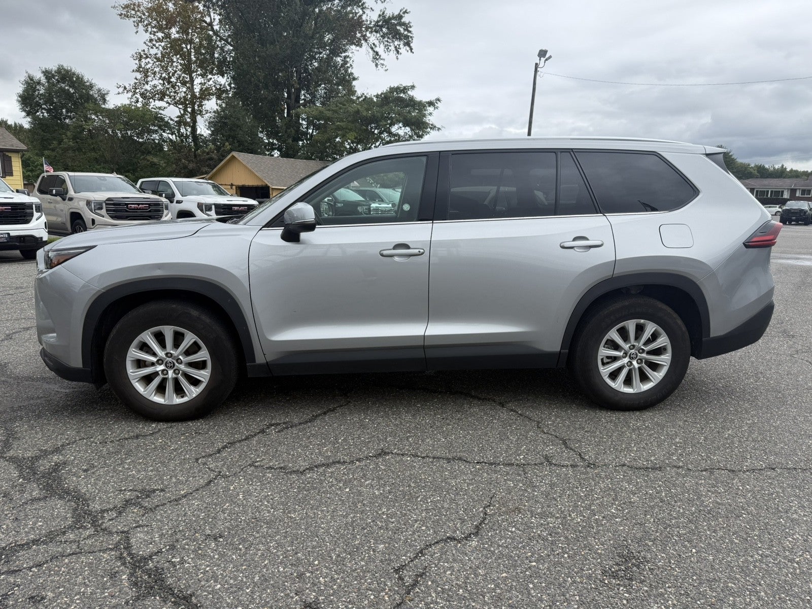 2025 Toyota Grand Highlander XLE