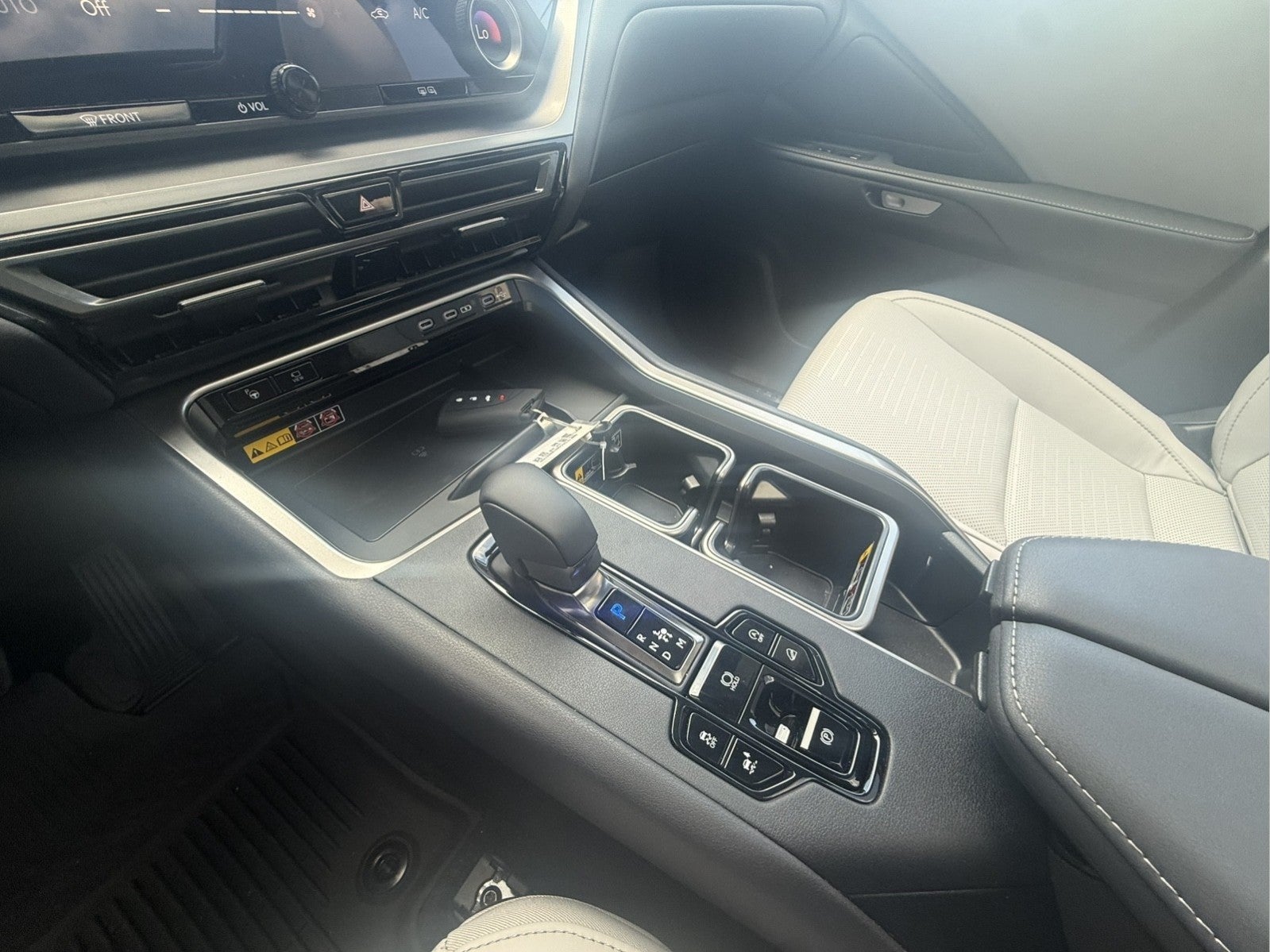 2025 Lexus TX 350 Premium
