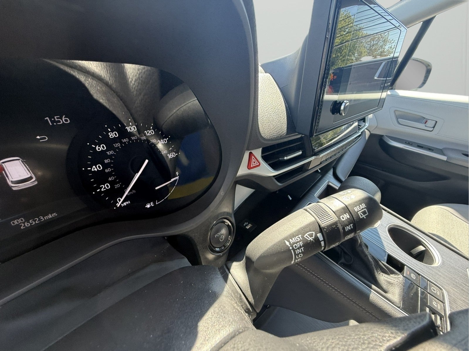 2025 Toyota Sienna LE