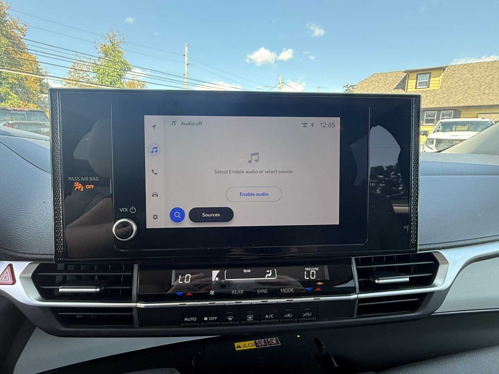 2025 Toyota Sienna LE