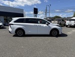 2025 Toyota Sienna LE