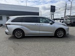 2025 Toyota Sienna LE