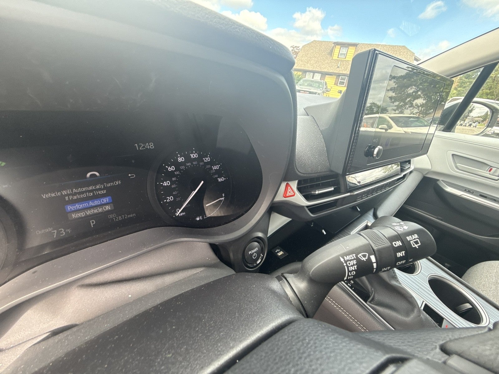 2025 Toyota Sienna LE