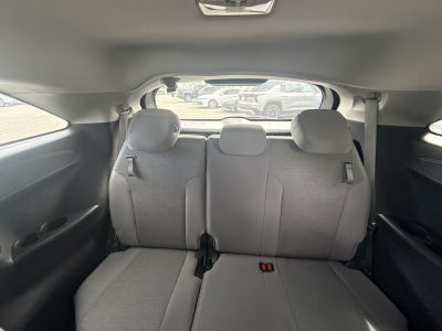2025 Toyota Sienna LE