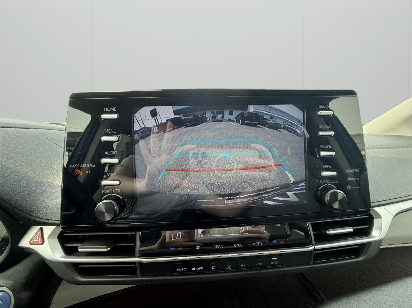 2022 Toyota Sienna LE