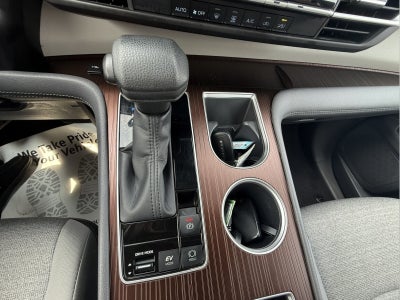 2022 Toyota Sienna LE