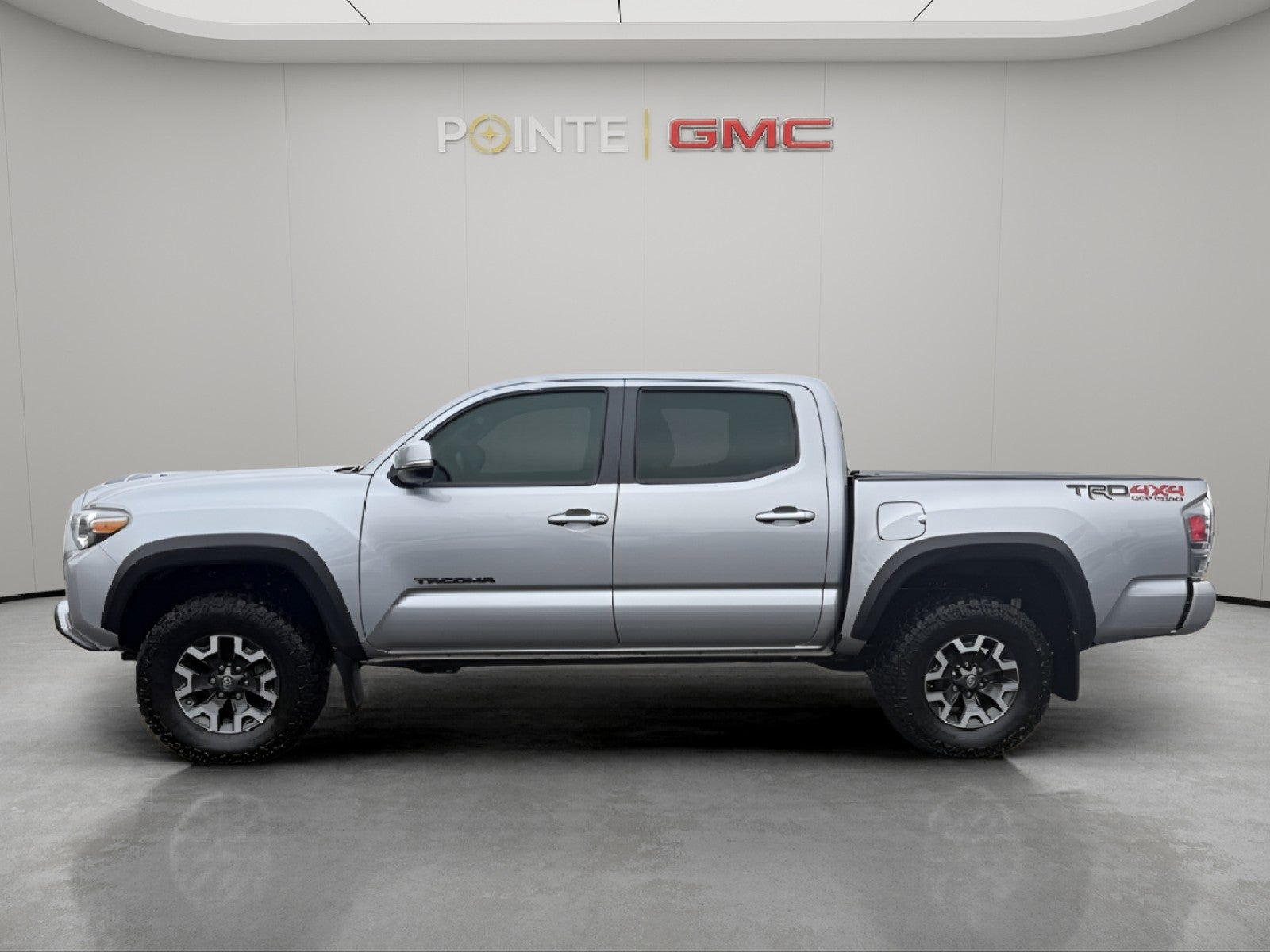 2020 Toyota Tacoma 4WD SR5