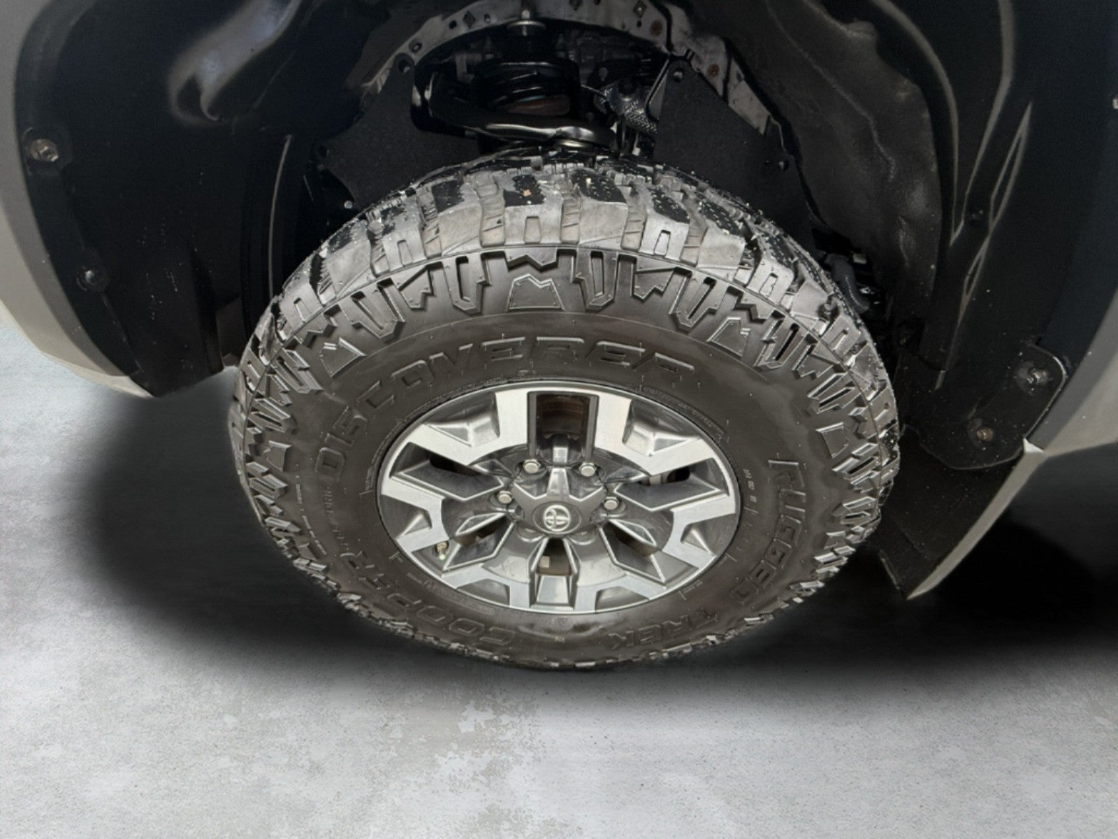 2020 Toyota Tacoma 4WD SR5