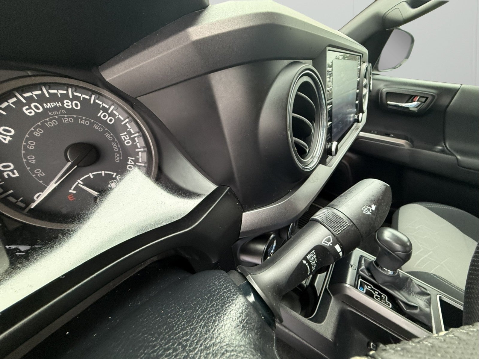 2020 Toyota Tacoma 4WD SR5