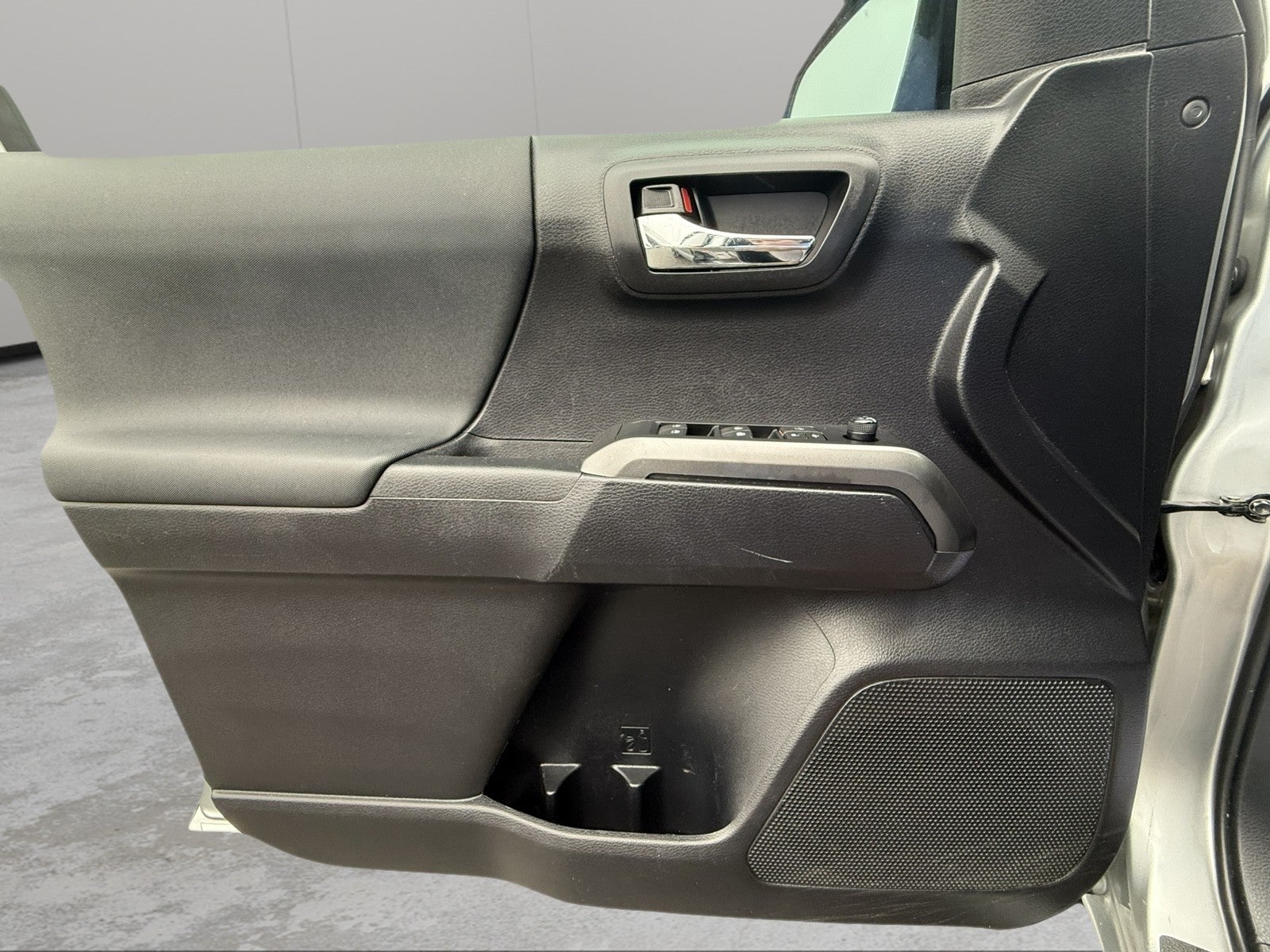 2020 Toyota Tacoma 4WD SR5