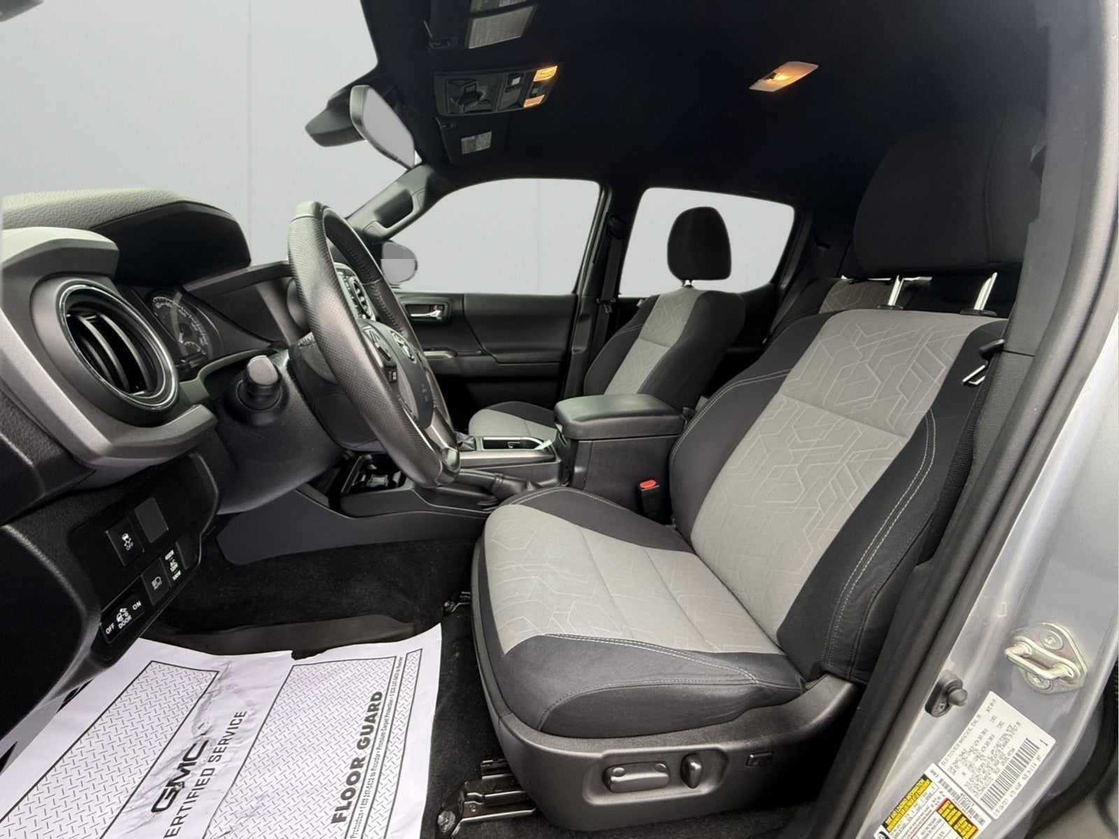 2020 Toyota Tacoma 4WD SR5