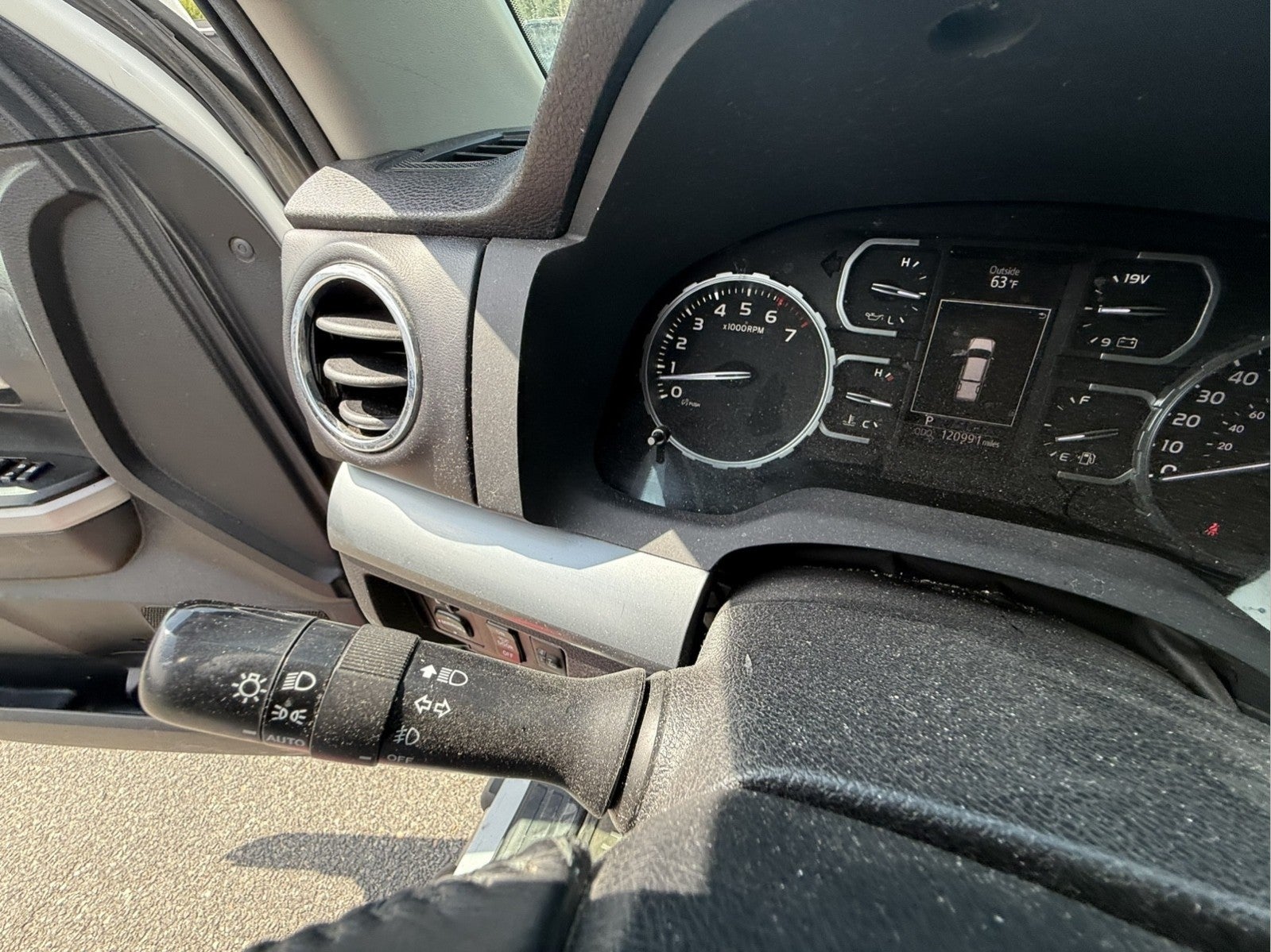 2020 Toyota Tundra 4WD SR5