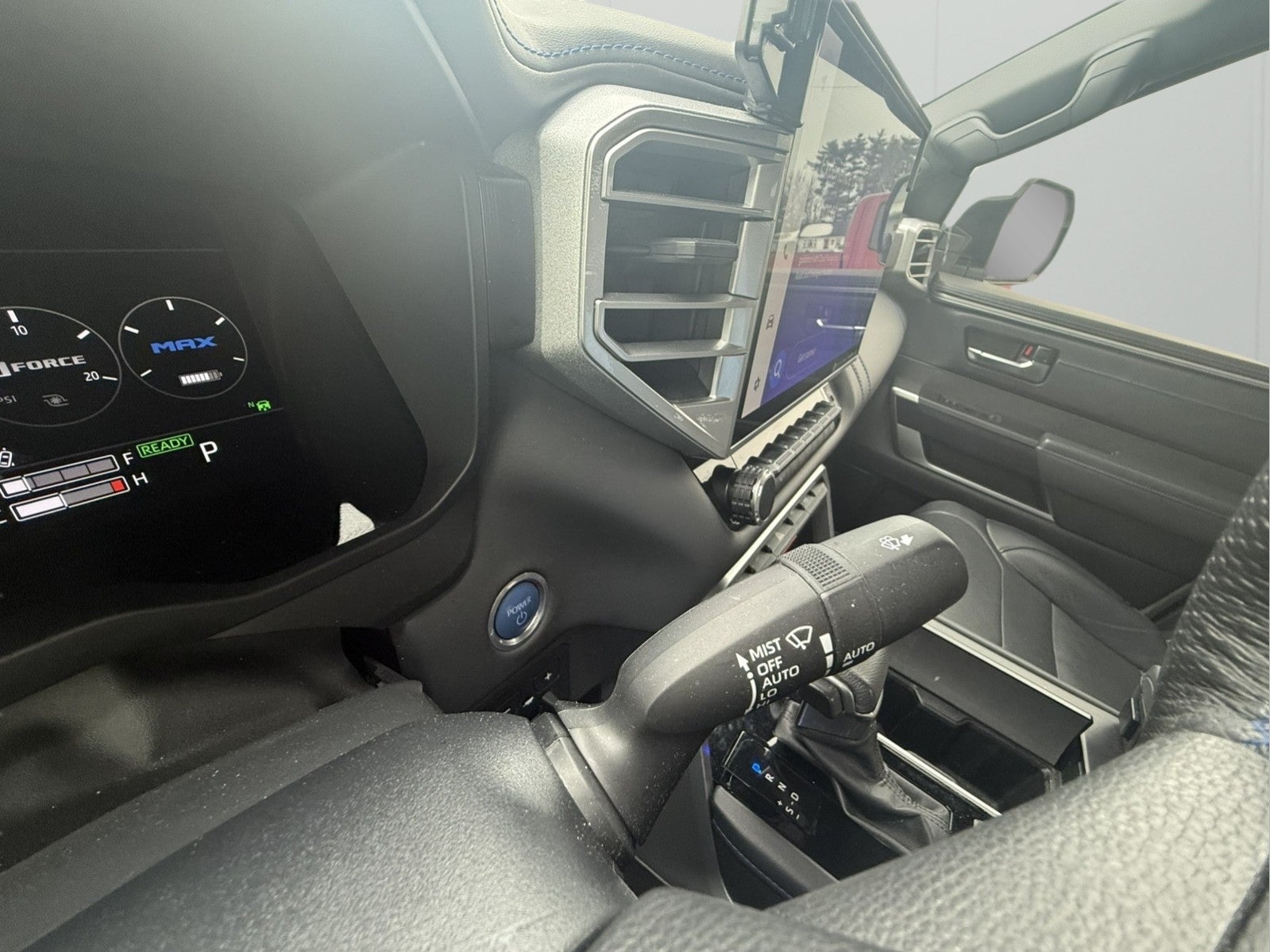 2023 Toyota Tundra 4WD Platinum Hybrid