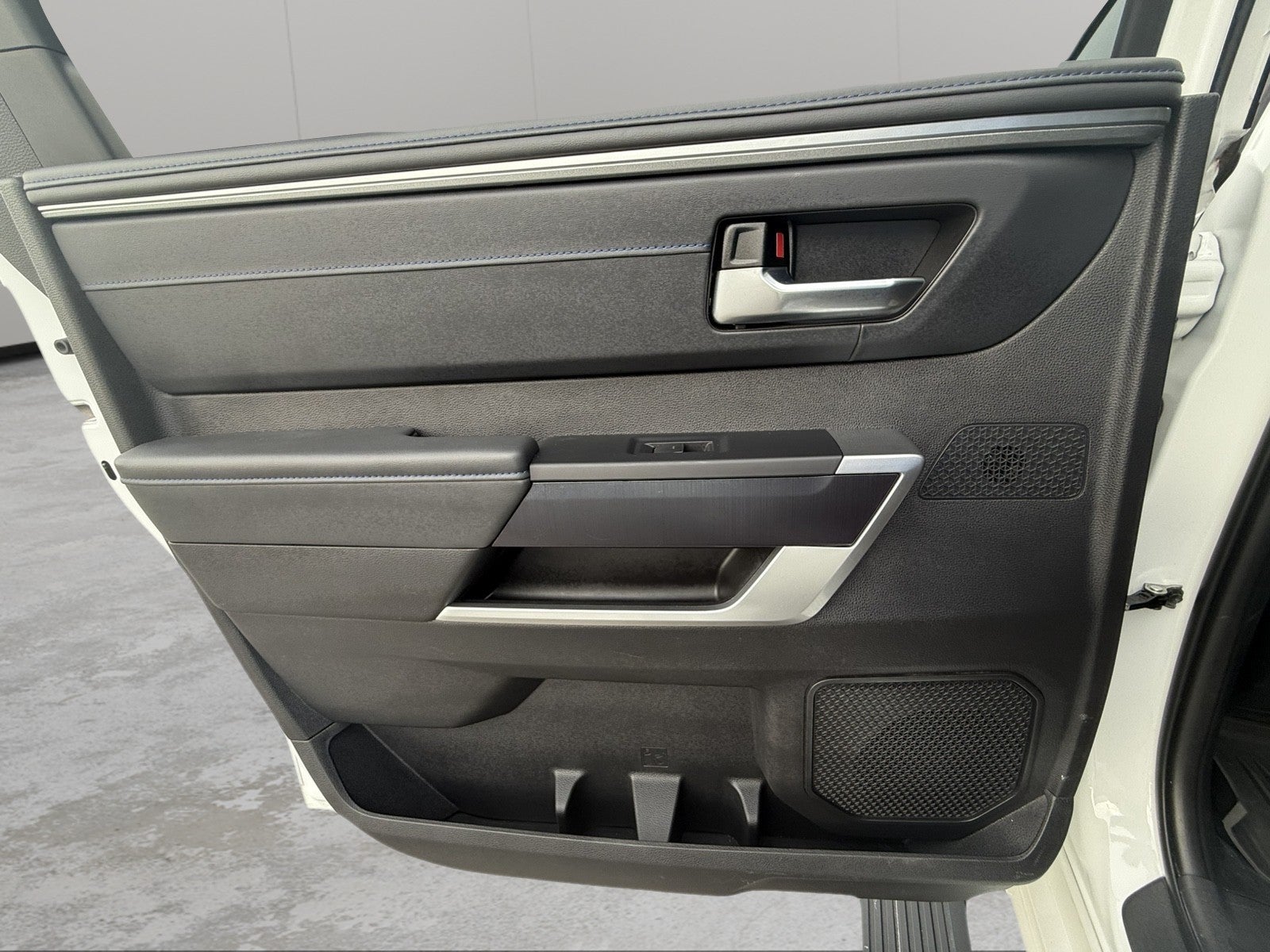 2023 Toyota Tundra 4WD Platinum Hybrid