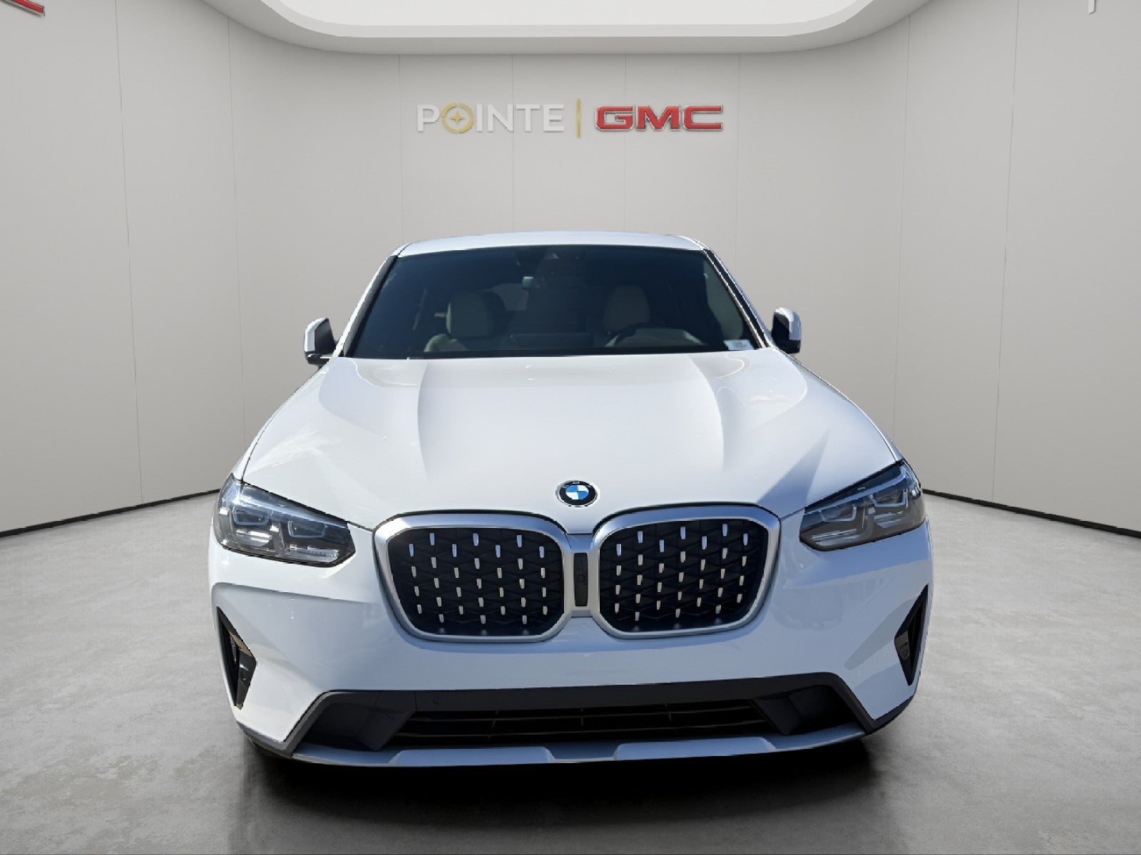 2023 BMW X4 xDrive30i