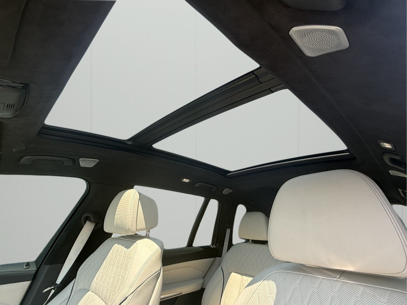 2020 BMW X7 M50i
