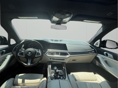 2020 BMW X7 M50i