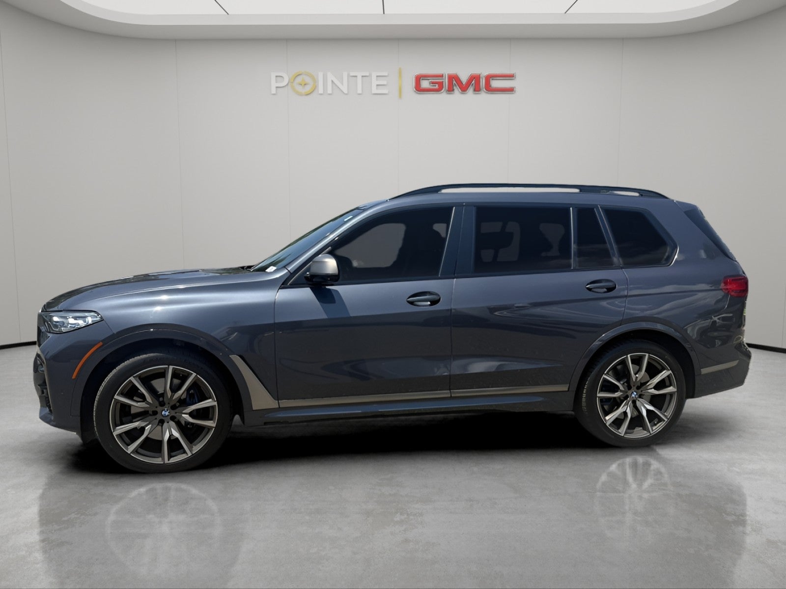 2020 BMW X7 M50i