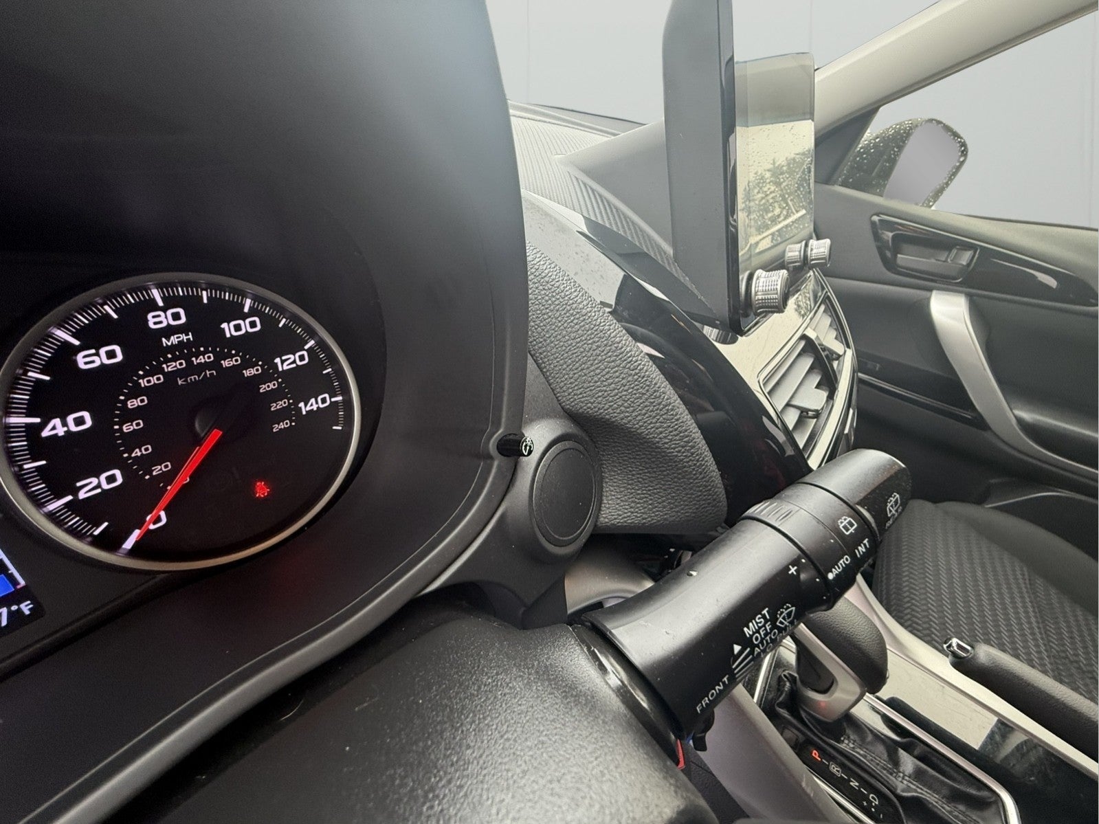 2022 Mitsubishi Eclipse Cross LE