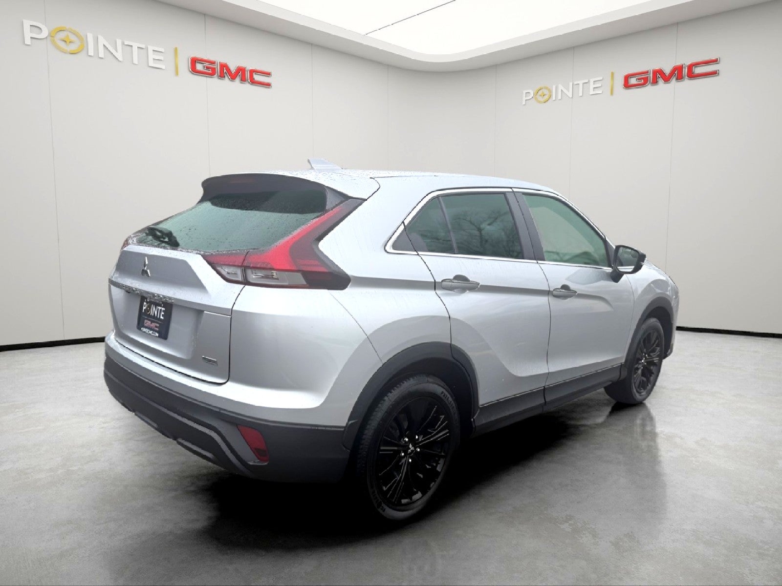 2022 Mitsubishi Eclipse Cross LE